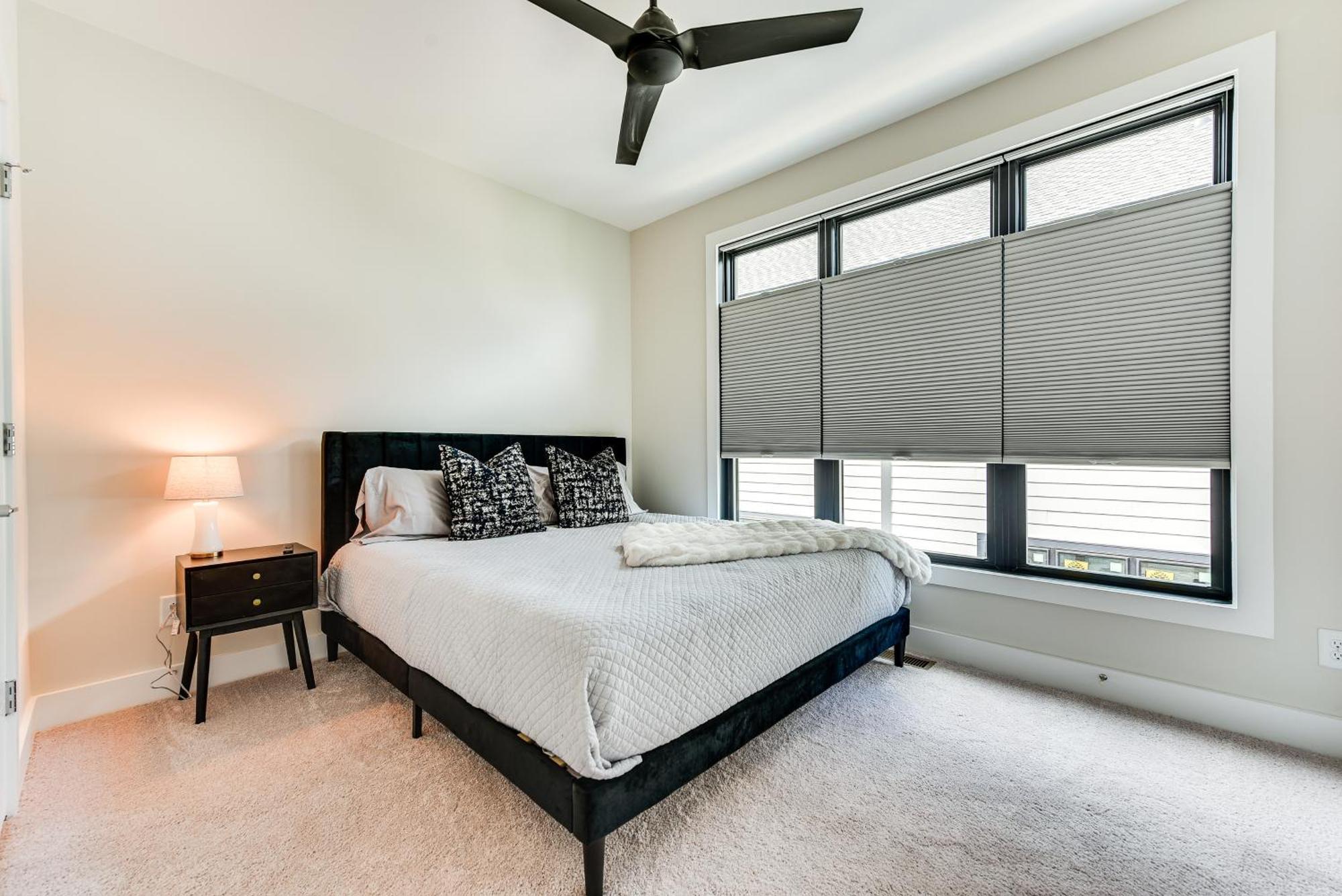 Apartment Modern And Stylish 5 Mi To Downtown Charlotte